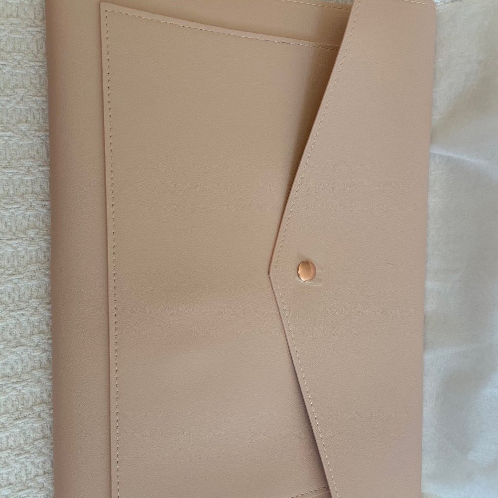 Glass Ladder & Co Megan Portfolio